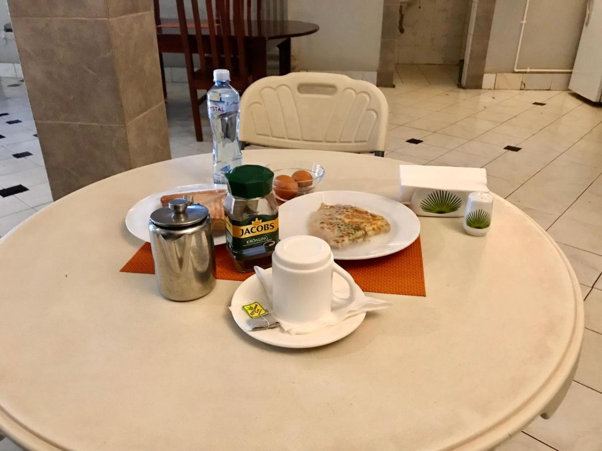 Capernaum Hotels Kyambogo  ภายนอก รูปภาพ