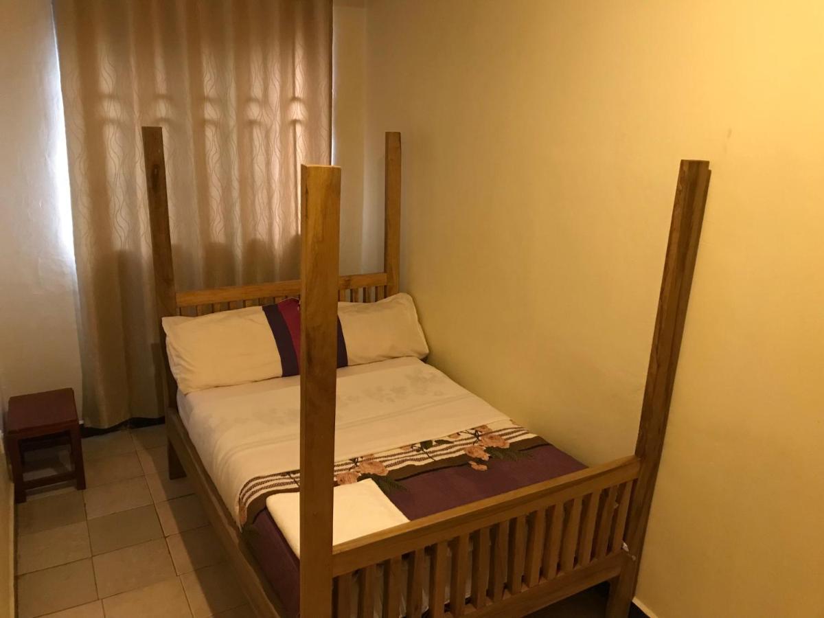 Capernaum Hotels Kyambogo  ภายนอก รูปภาพ
